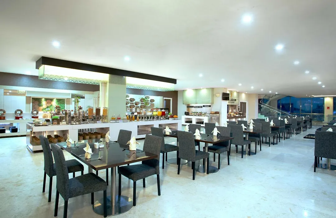 Platinum Hotel & Convention Hall Balikpapan-1