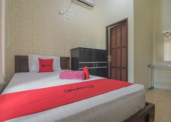 RedDoorz near Sepinggan Airport Balikpapan 2 Hotel
